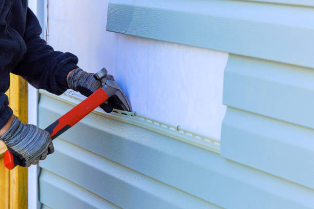 Reliable Vinyl Siding contractor in Bridgeport, IL by Squared Siding